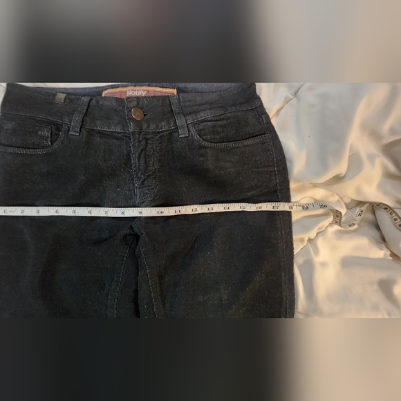 NOTIFY-Azalee pants - Picture 9 of 12